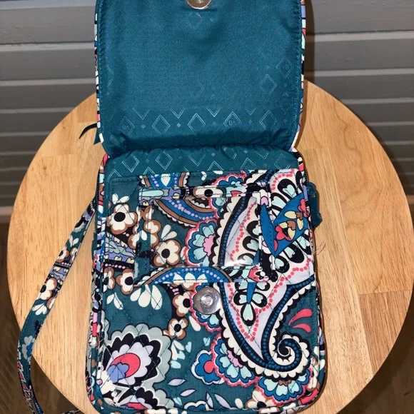 Vera Bradley Cotton Boho Mini Hipster Crossbody Bag The Haymarket Paisley NWT - Picture 3 of 9